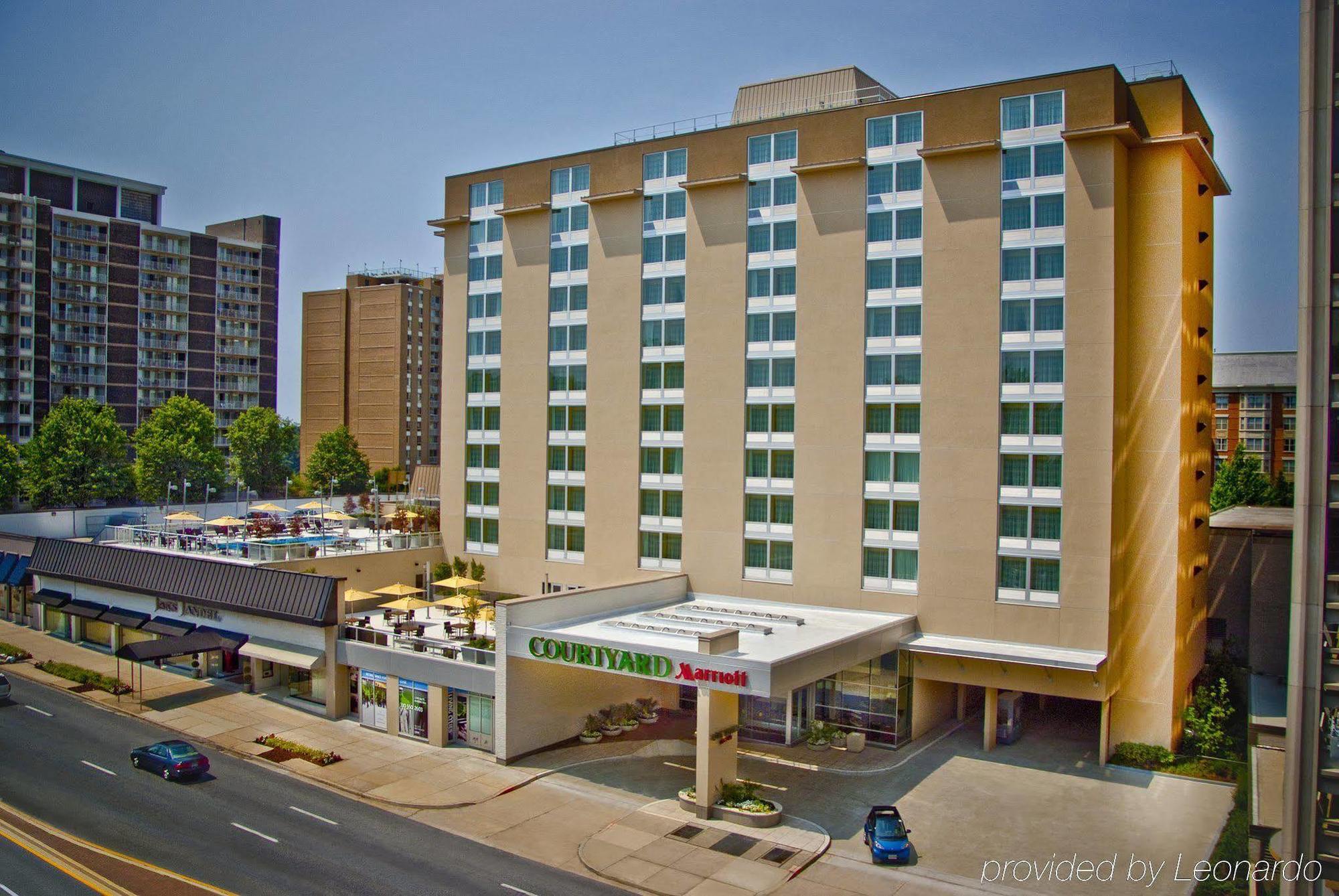 Courtyard By Marriott Bethesda Chevy Chase Hotel Exterior foto